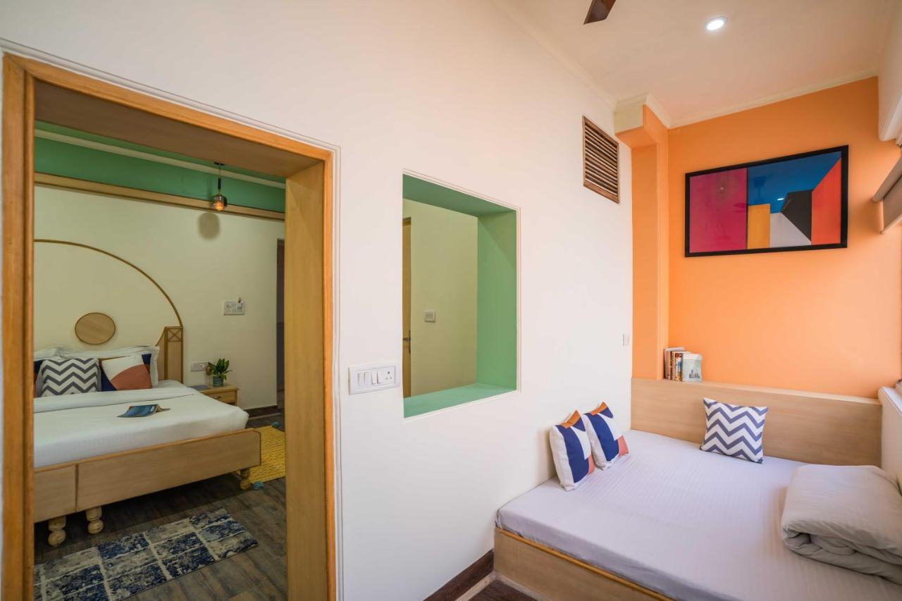 Хостел Zostel Delhi Нью-Дели Экстерьер фото