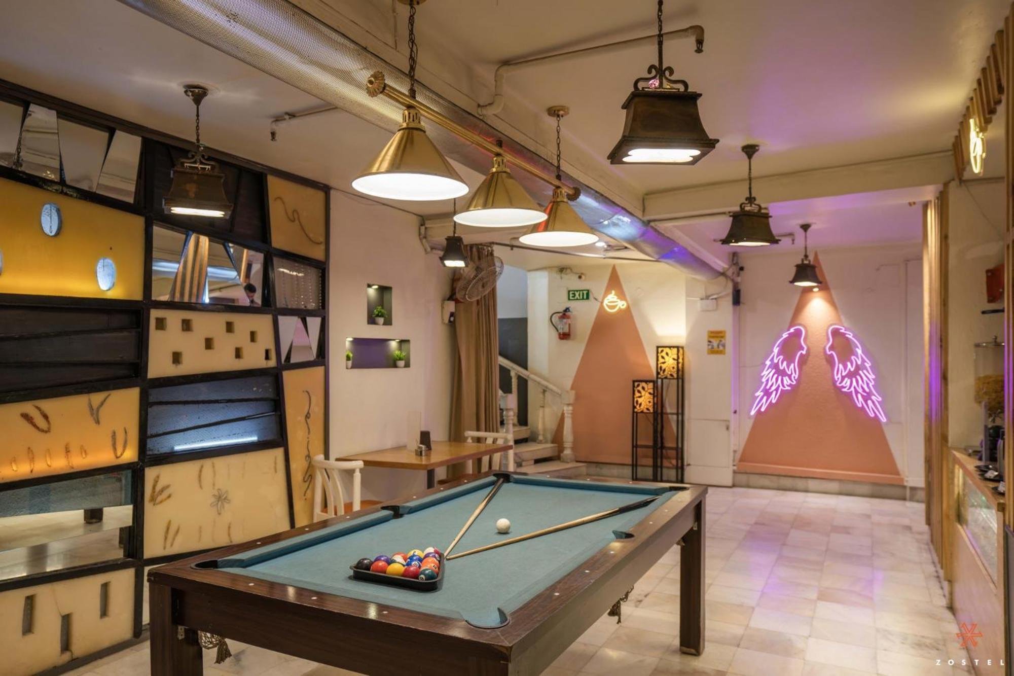 Хостел Zostel Delhi Нью-Дели Экстерьер фото